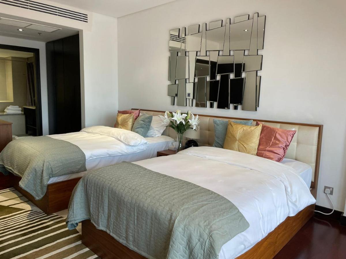 Luxurious 2 Bedroom Apartment In Anantara Hotel And Residences Dubai Exterior foto